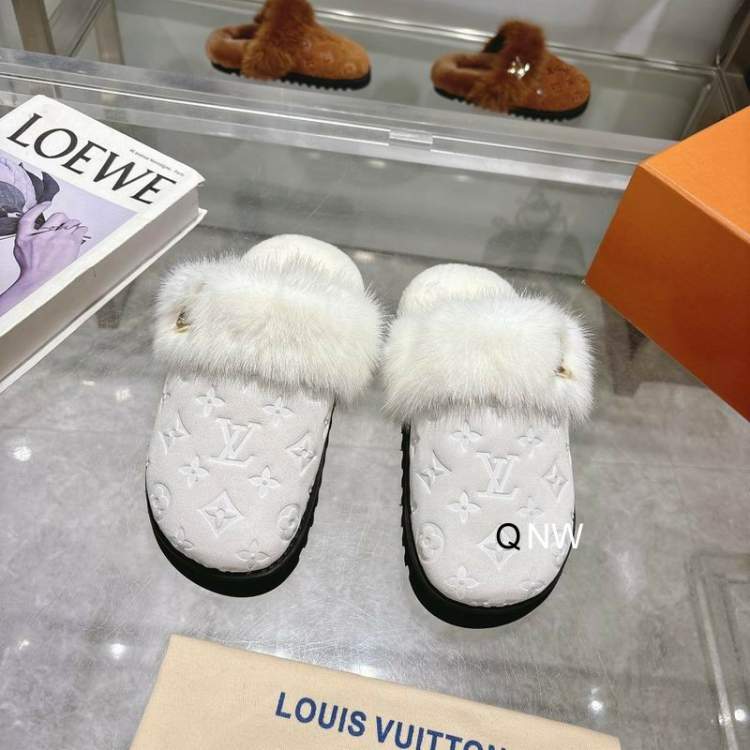 Picture of Louis Vuitton Shoes _SKULVsz35-40NW011012744